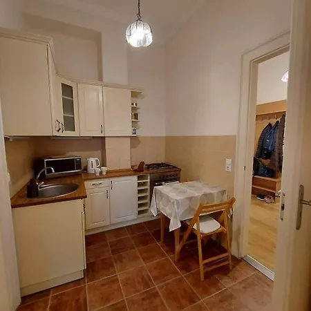 Apartamento Alfoeldi Palace